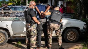 Trafic, meurtres, extorsions : la justice condamne des membres d'une faction brésilienne en Guyane