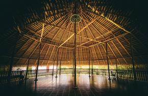 Les carbets traditionnels du centre amérindien Kalawachi de Kourou soutenus par le Loto du Patrimoine