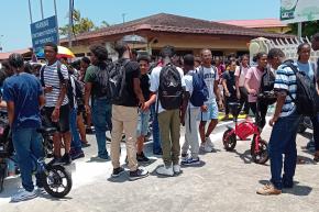 Lycée Félix Éboué : des élèves réclament de meilleures conditions pour déjeuner