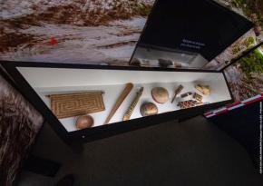 Des objets archéologiques retrouvés sur le chantier d'Ariane 6