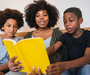 Plan Lecture en Guyane : le célèbre neuroscientifique, Stanislas Dehaene, observe une vraie avancée dans les apprentissages